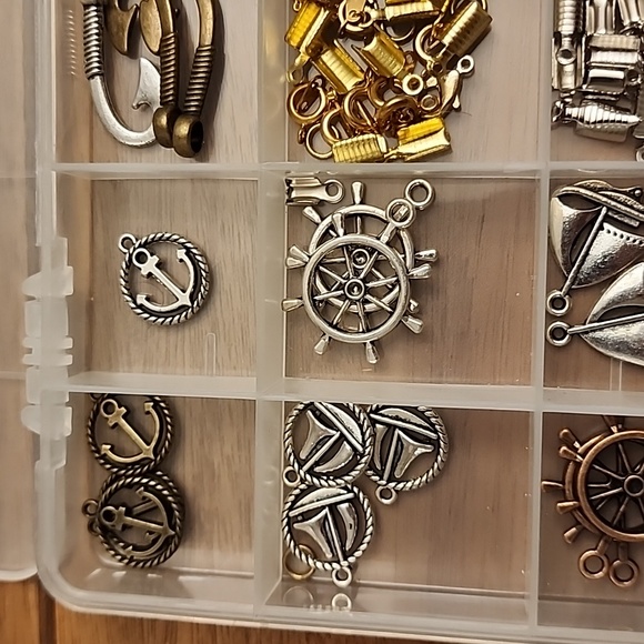 Jewelry making charms and finding for  nautical jewelry - Picture 11 of 13